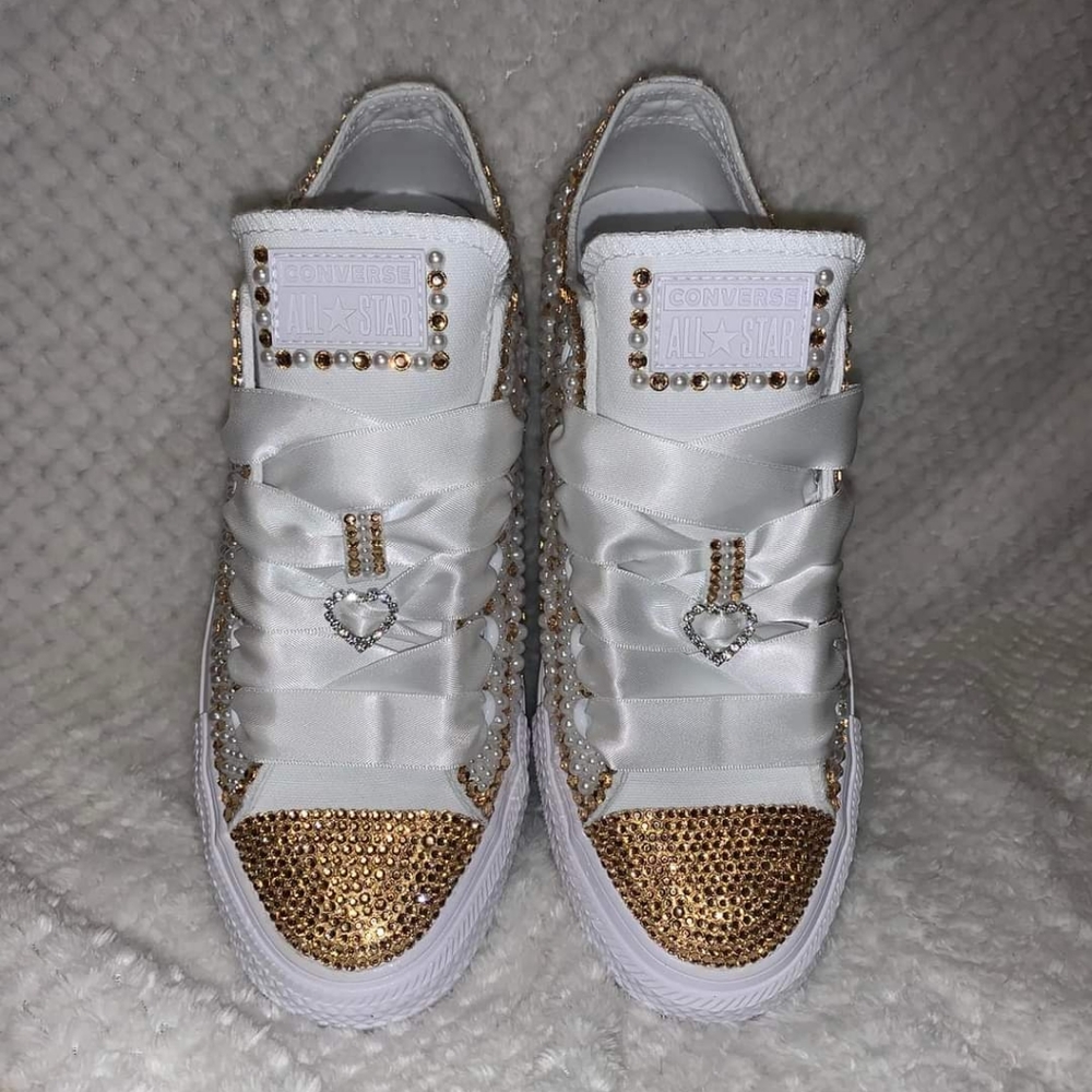 Wedding/Reception Converse size 8